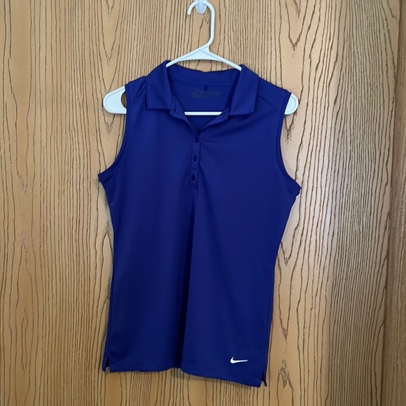 Nike Tops - Nike Women’s Purple Dri-Fit Golf Top M